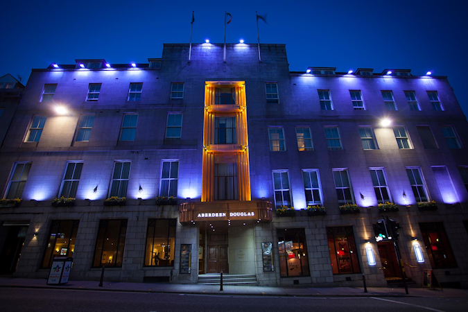 Aberdeen Douglas Hotel Puts Customers First